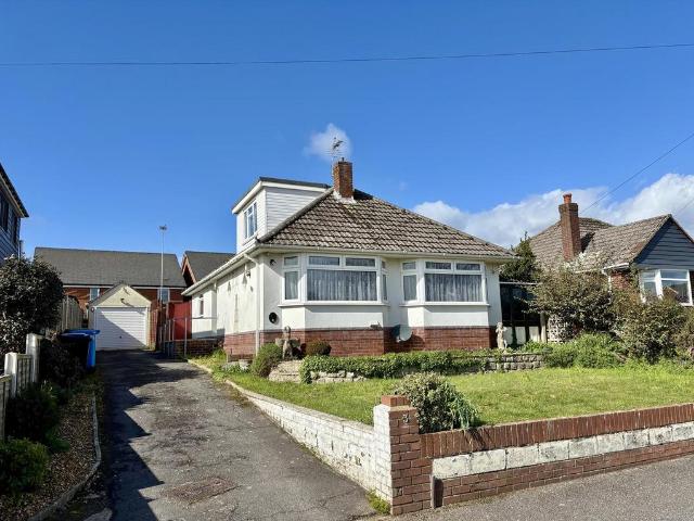 3 bedroom chalet for sale