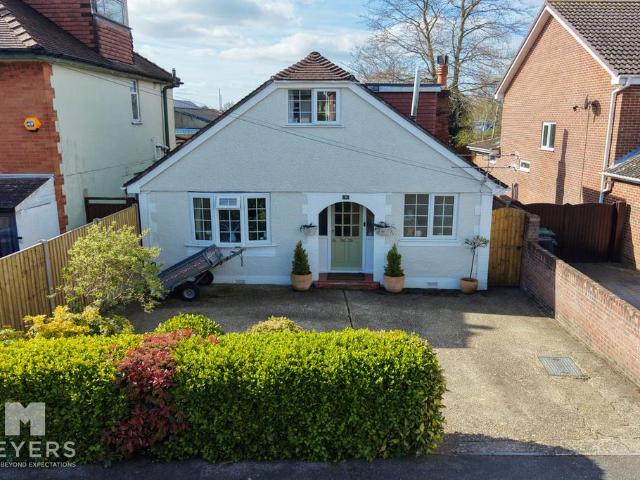 3 bedroom chalet for sale