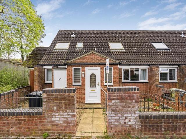 3 bedroom chalet for sale