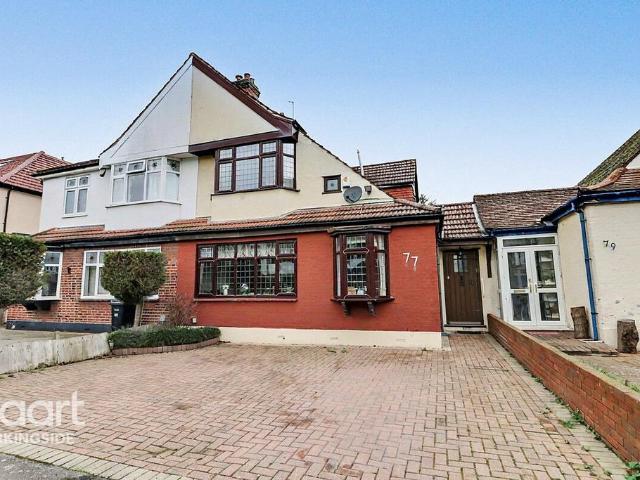 3 bedroom chalet for sale