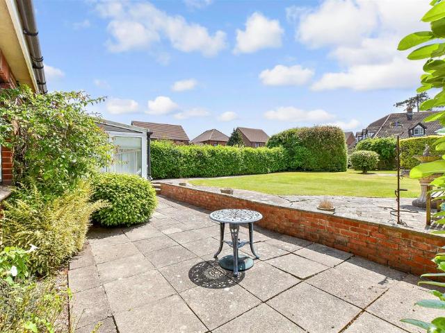 3 bedroom chalet for sale