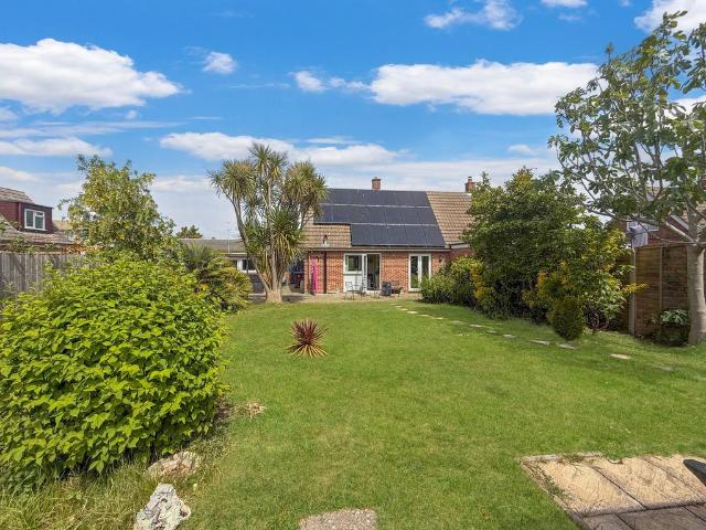 3 bedroom chalet for sale