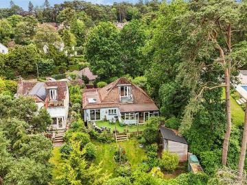 3 bedroom chalet for sale