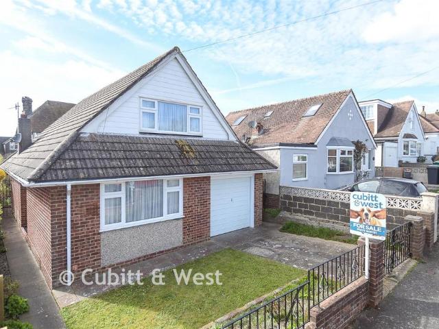 3 bedroom chalet for sale