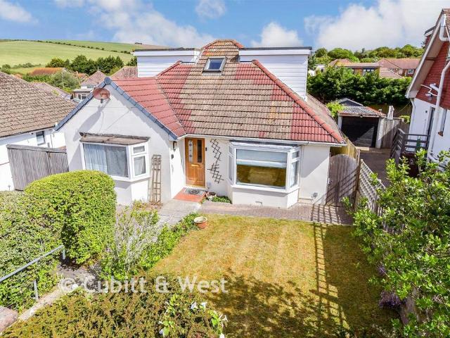 3 bedroom chalet for sale