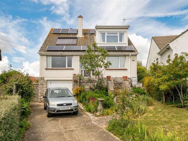 3 Bedroom Detached House