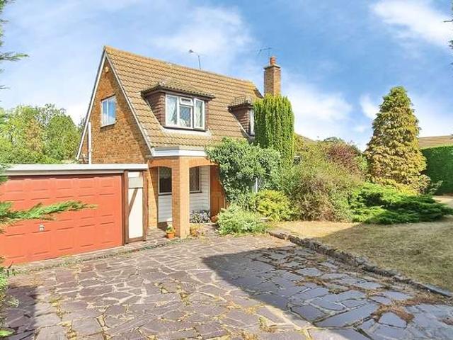 3 Bedroom Chalet House