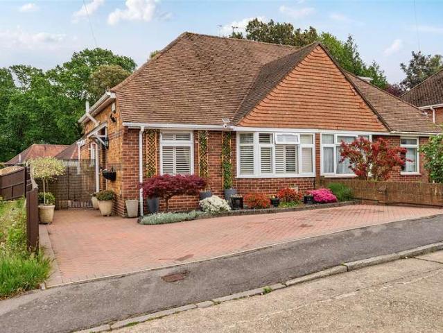 3 Bedroom Chalet House