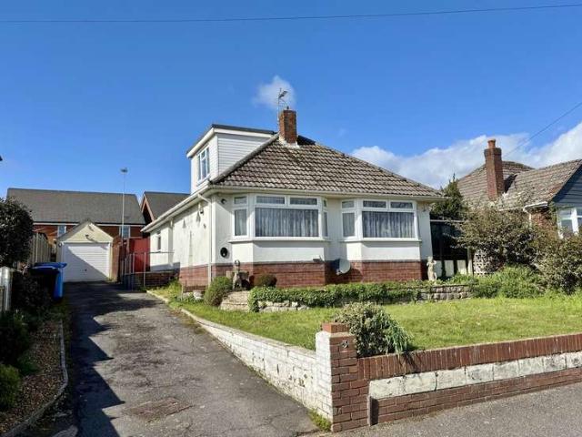 3 Bedroom Chalet House