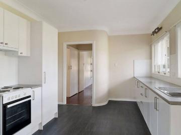 3 BEDROOM CHARACTER HOME IN CAMBOOYA