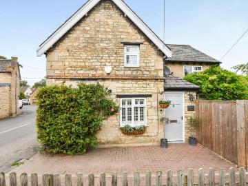 3 bedroom character property for sale