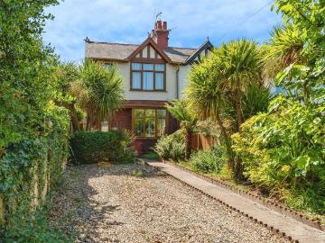 3 bedroom character property for sale