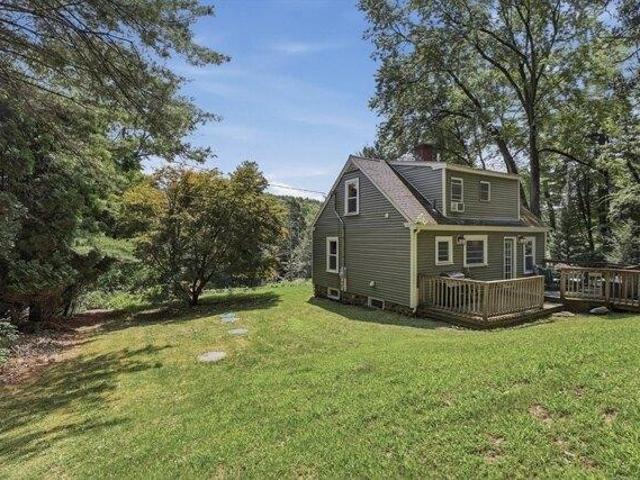 3 bedroom, Charlton MA 01507 104757631