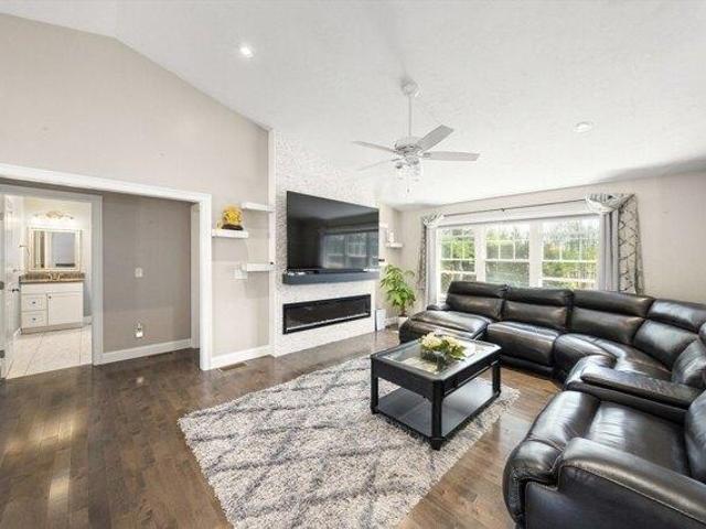 3 bedroom, Charlton MA 01507 105340506