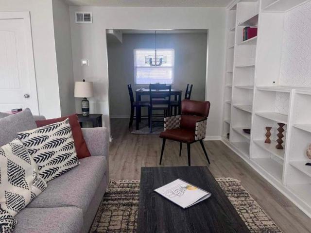 3 bedroom, Charleston SC 29403 101903558