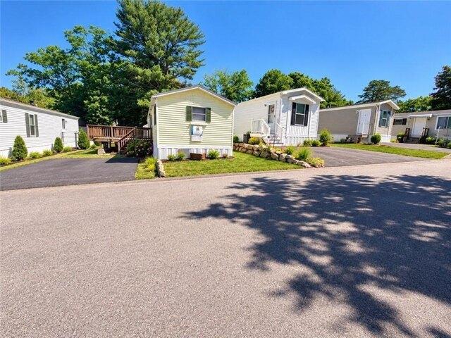 3 bedroom, Charlestown RI 02813 105475979