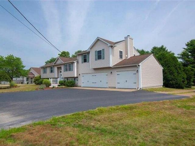 3 bedroom, Charlestown RI 02813 105514219