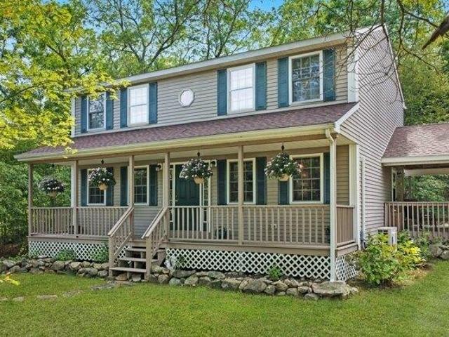 3 bedroom, Charlestown RI 02813 105515167