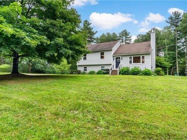 3 bedroom, Charlestown RI 02813 105661688