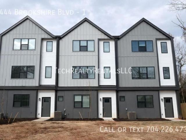 3 bedroom, Charlotte NC 28216 104884603