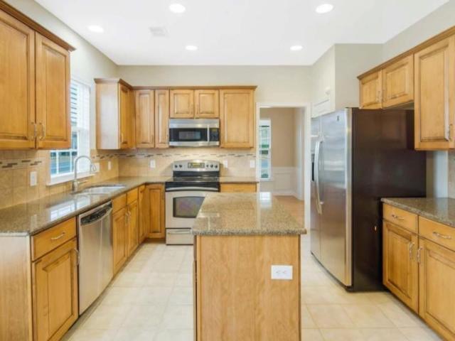 3 bedroom, Charlotte NC 28269 106244698