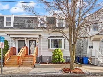 3 bedroom, Chelsea MA 02150 103433296