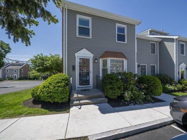3 bedroom, Chelsea MA 02150 105401237