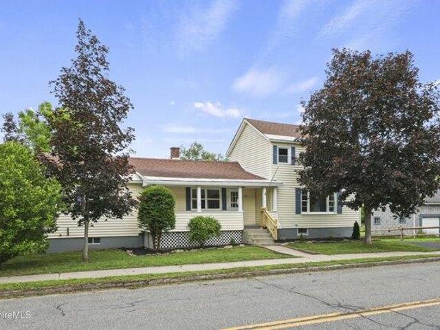 3 bedroom, Cheshire MA 01225 105341357