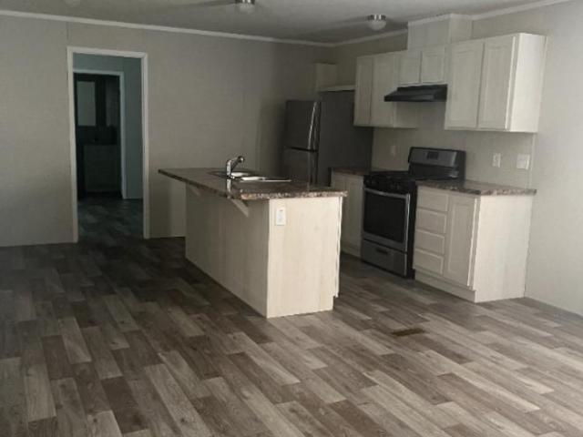 3 bedroom, Chesterfield IN 46017 LS103472826