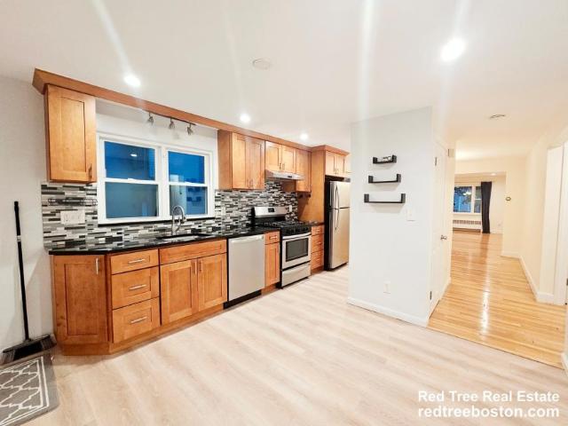 3 bedroom, Chestnut Hill MA 02467 102151717