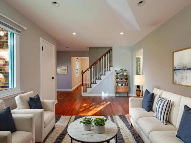 3 bedroom, Cheverly MD 20785 105180376