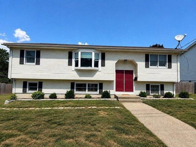 3 bedroom, Chicopee MA 01013 105291990