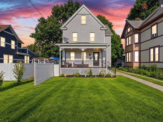3 bedroom, Chicopee MA 01020 105426405