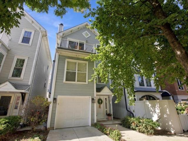 3 bedroom, Chicago IL 60642 105992187