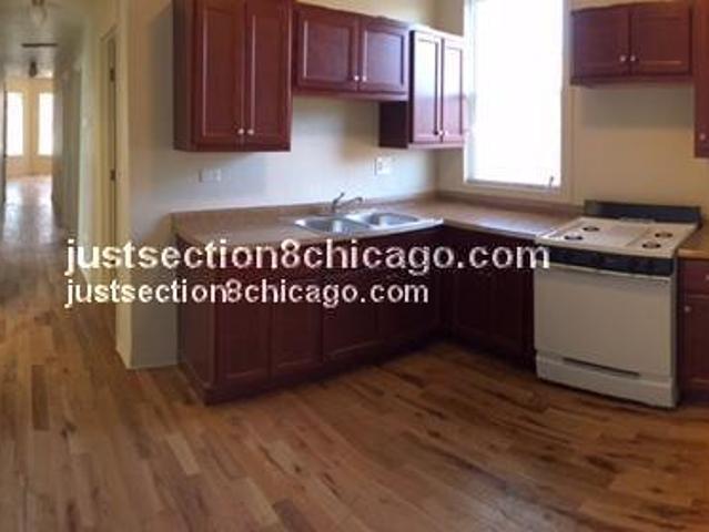 3 bedroom, Chicago IL 60651 105647525