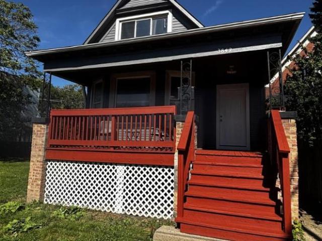 3 bedroom, Chicago IL 60651 106217033