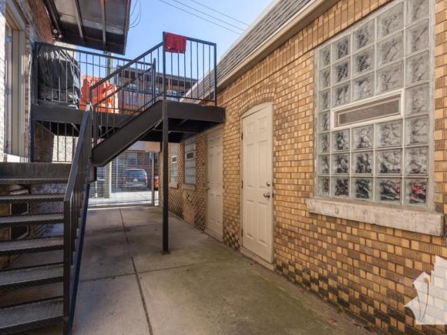3 bedroom, Chicago IL 60657 105214720
