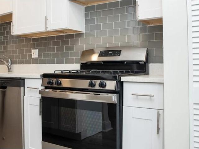 3 bedroom, Chicago IL 60657 LS96279909