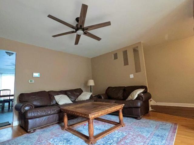 3 bedroom, Chicago IL 60660 105848625