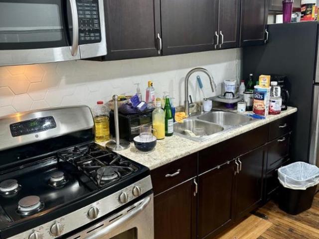 3 bedroom, Chicago IL 60608 LS105729231