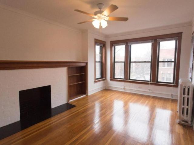 3 bedroom, Chicago IL 60615 105667967