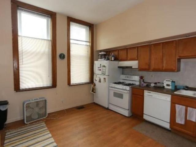 3 bedroom, Chicago IL 60618 LS105523410