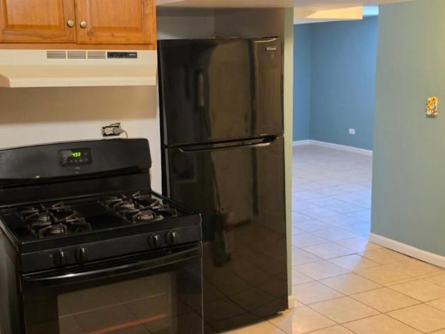 3 bedroom, Chicago IL 60620 LS105503286