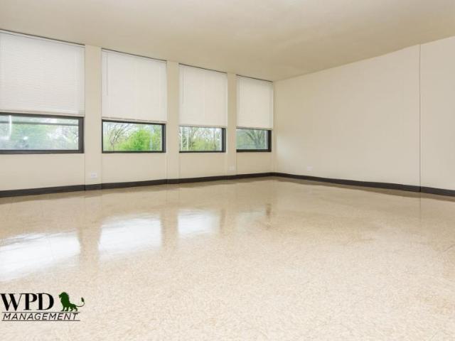 3 bedroom, Chicago IL 60621 95881205