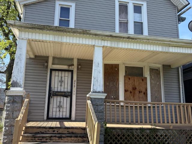 3 bedroom, Chicago IL 60621 LS105382480
