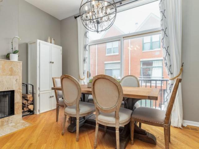 3 bedroom, Chicago IL 60622 LS105608806