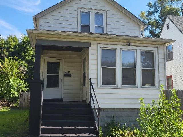 3 bedroom, Chicago IL 60628 105899336