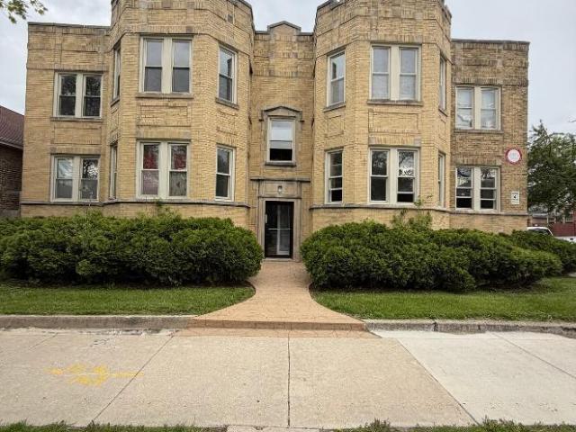 3 bedroom, Chicago IL 60629 105183267