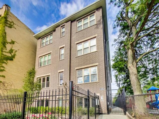3 bedroom, Chicago IL 60637 100985454