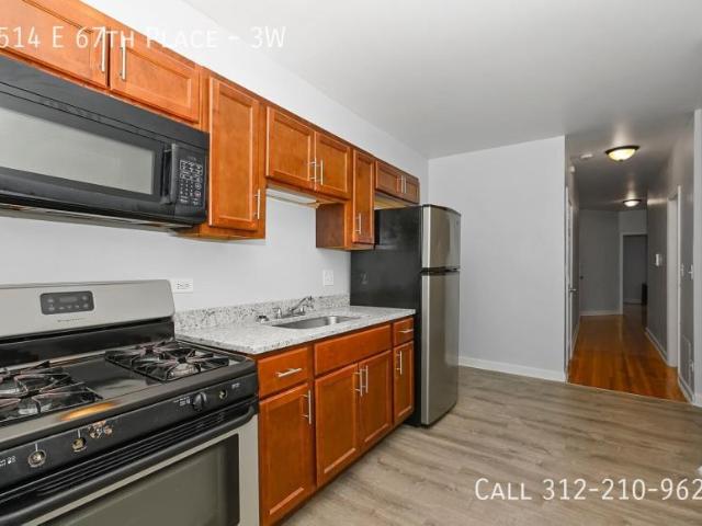 3 bedroom, Chicago IL 60637 105841278